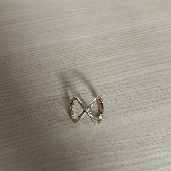 Express Gold Knuckle Ring 8 - Picture 8 of 8